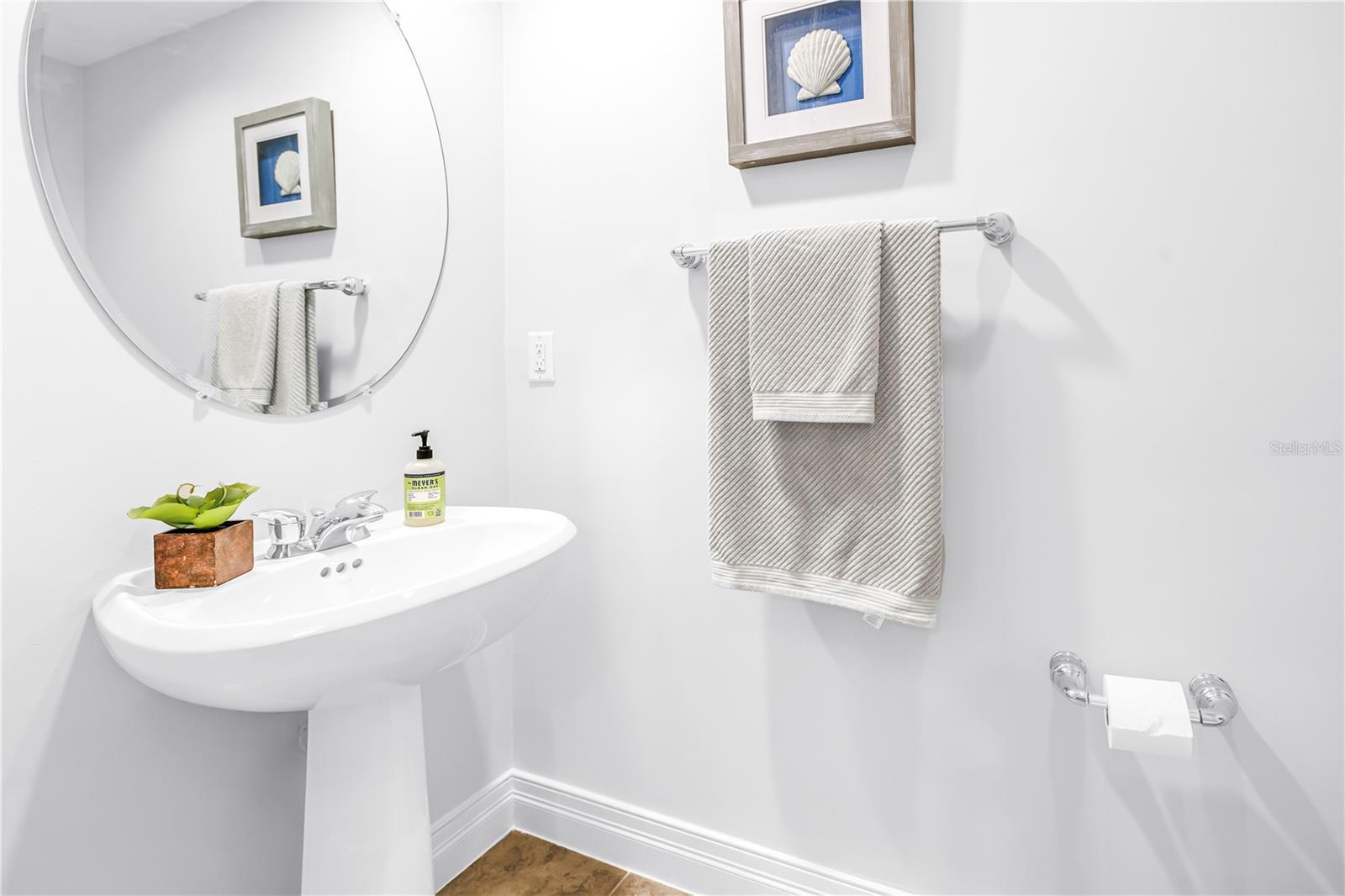 TOWERS OF CHANNELSIDE CONDOMIN - Residential