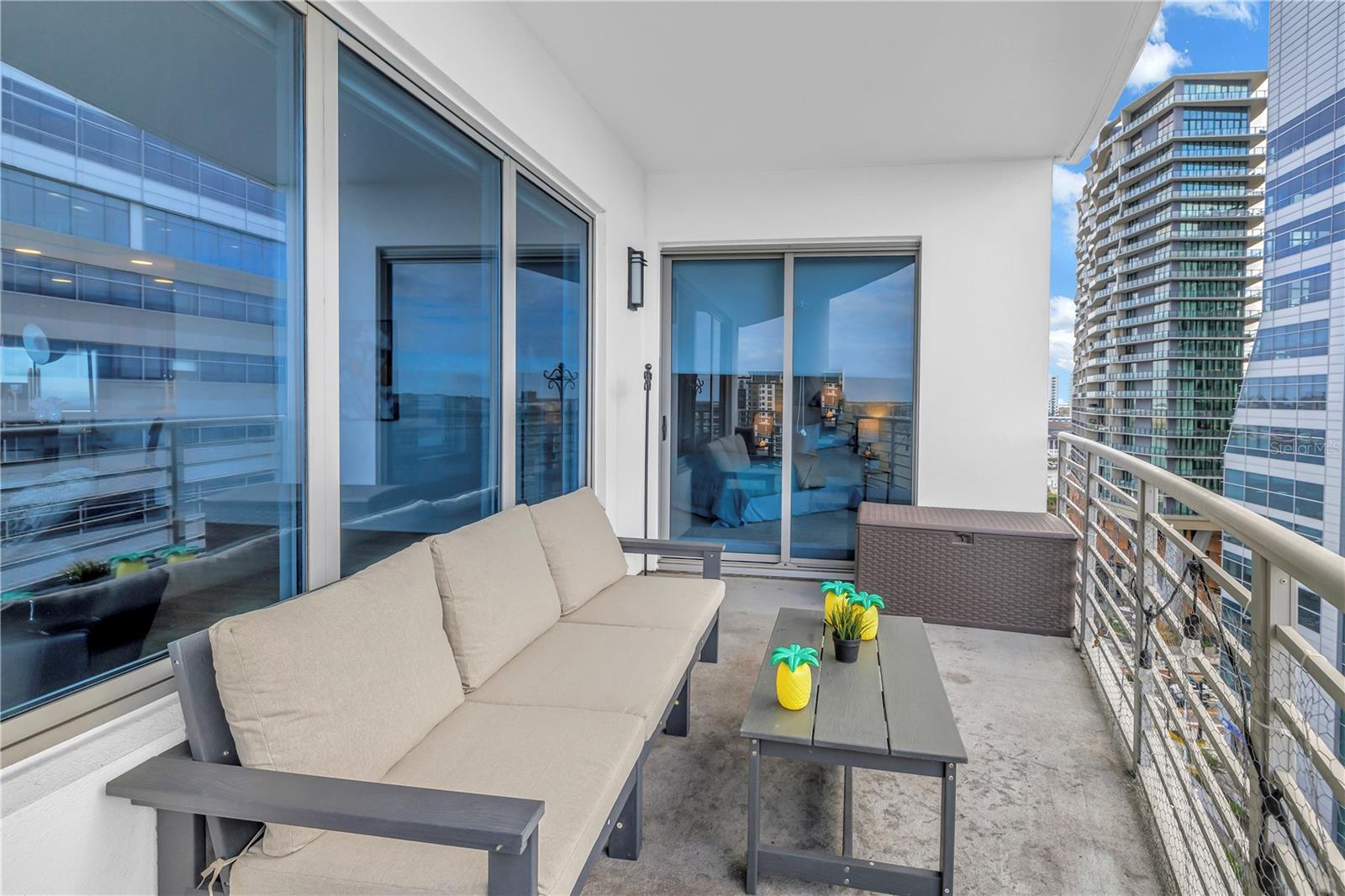 TOWERS OF CHANNELSIDE CONDOMIN - Residential