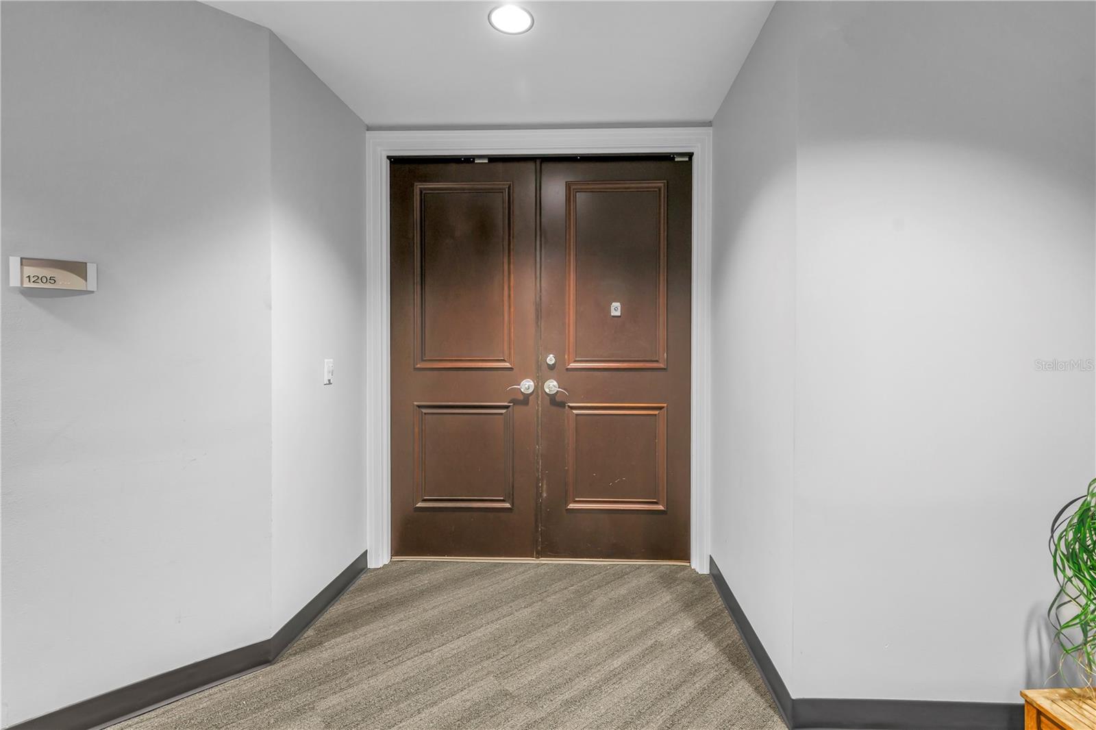 TOWERS OF CHANNELSIDE CONDOMIN - Residential