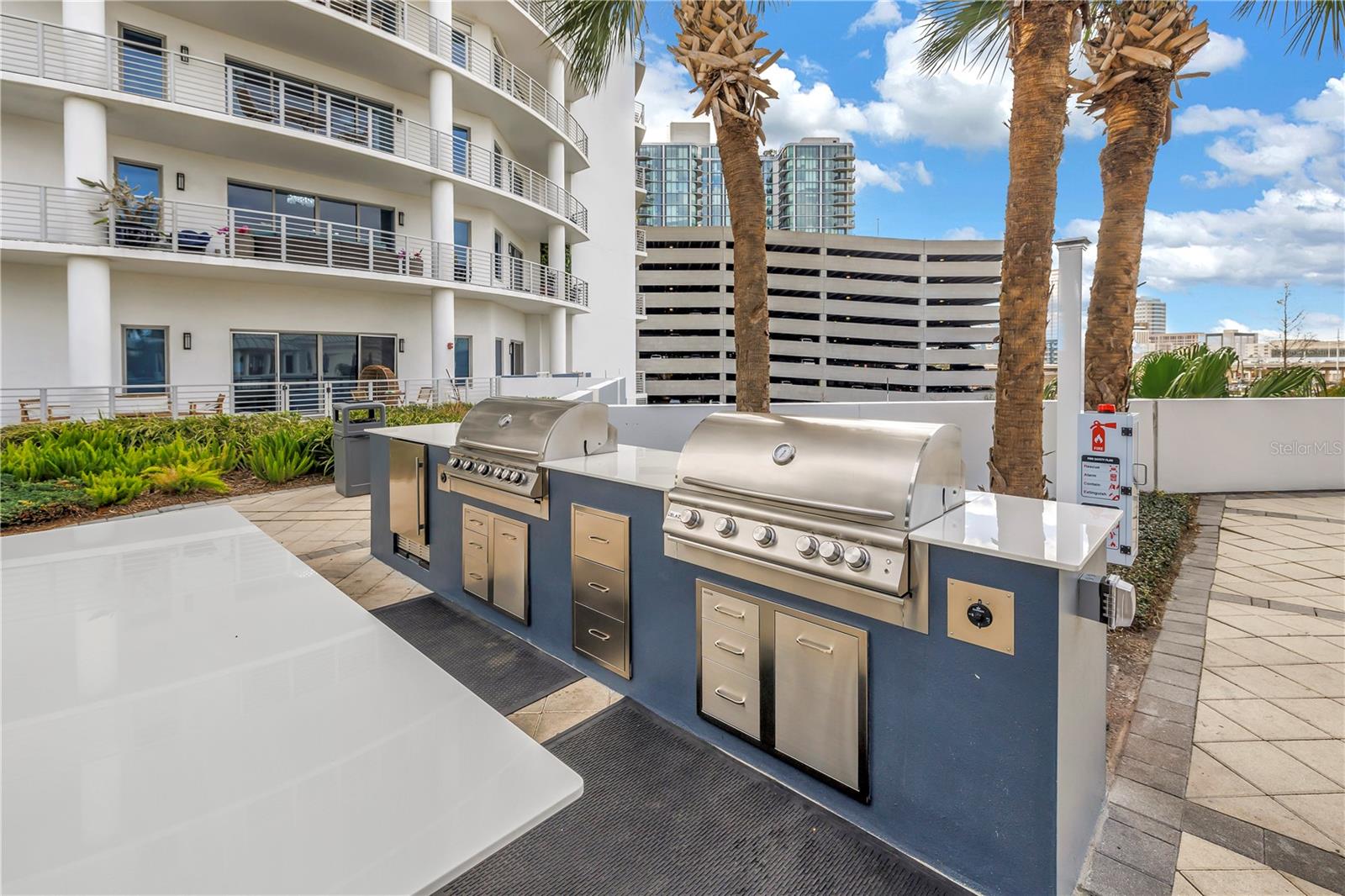 TOWERS OF CHANNELSIDE CONDOMIN - Residential