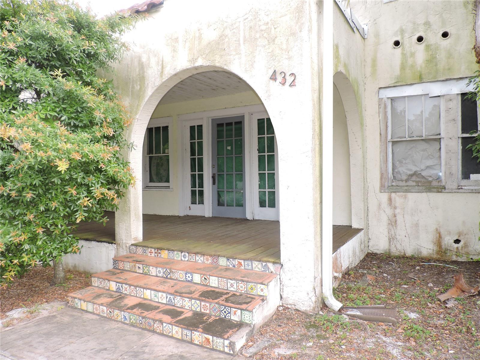 432 E BULLARD AVENUE