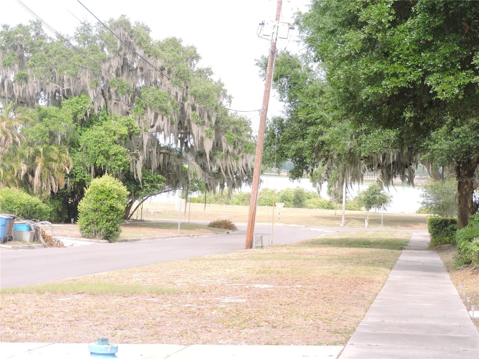 LAKE WALES - Residential