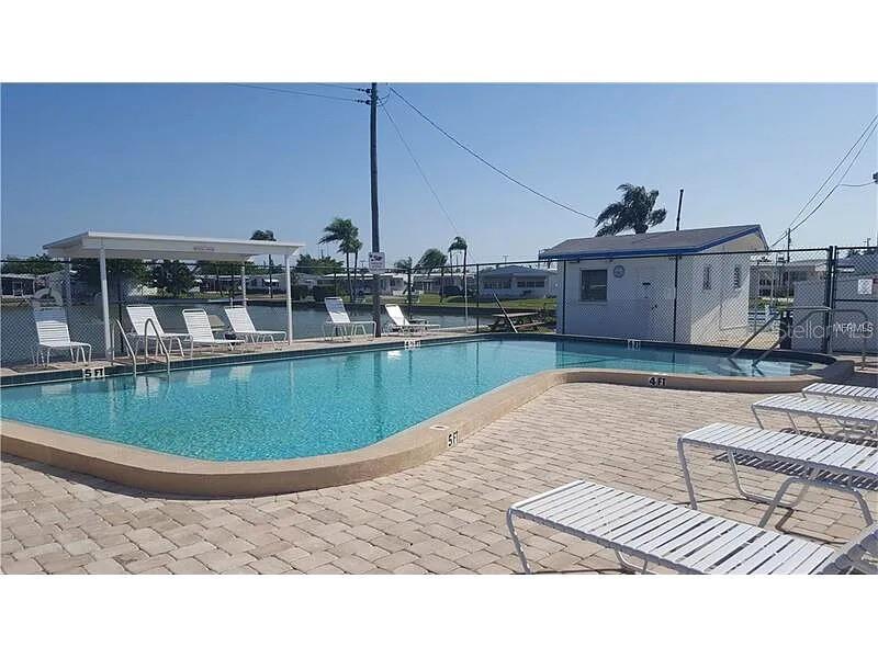 FAIR LANE ACRES - Residential