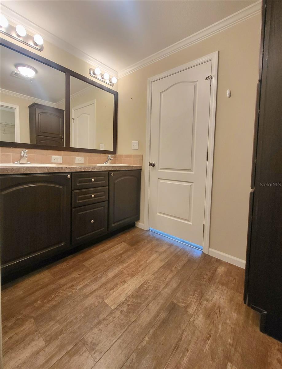 FAIR LANE ACRES - Residential