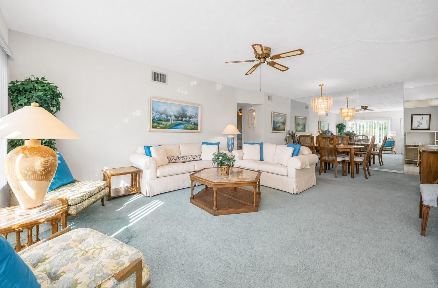 2001 WORLD PARKWAY BOULEVARD 39