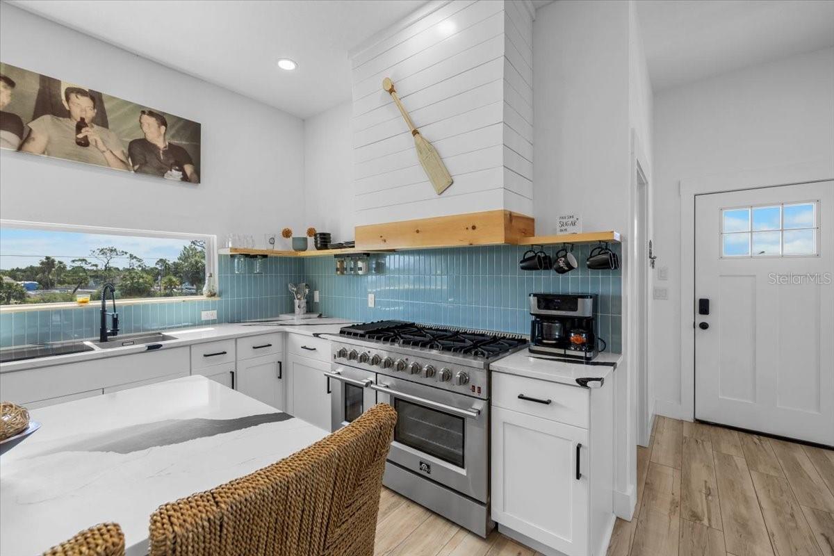 HERNANDO BEACH - Residential