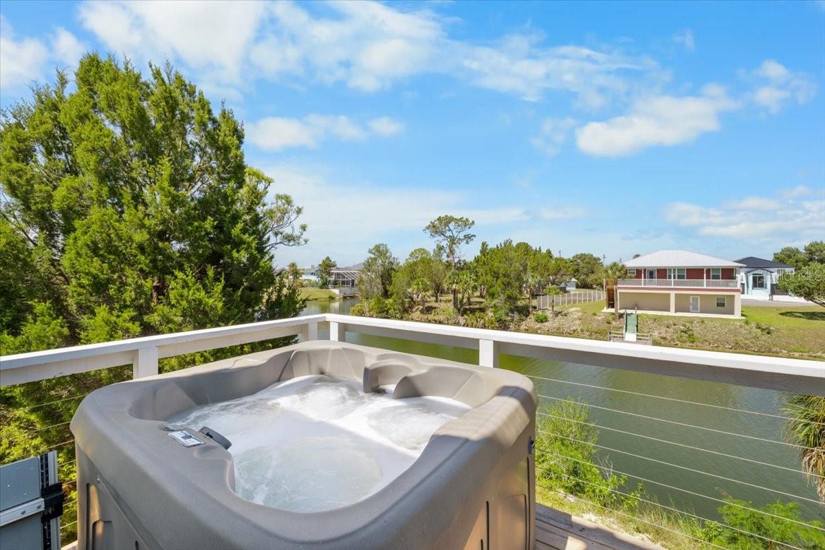 HERNANDO BEACH - Residential