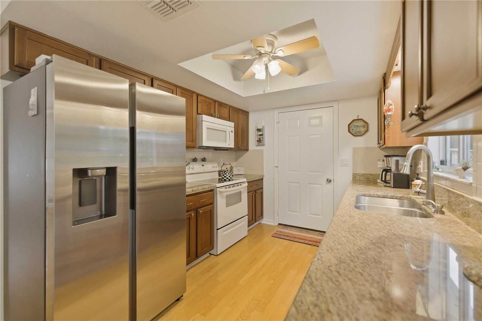 SPRUCE CRK S 03 - Residential