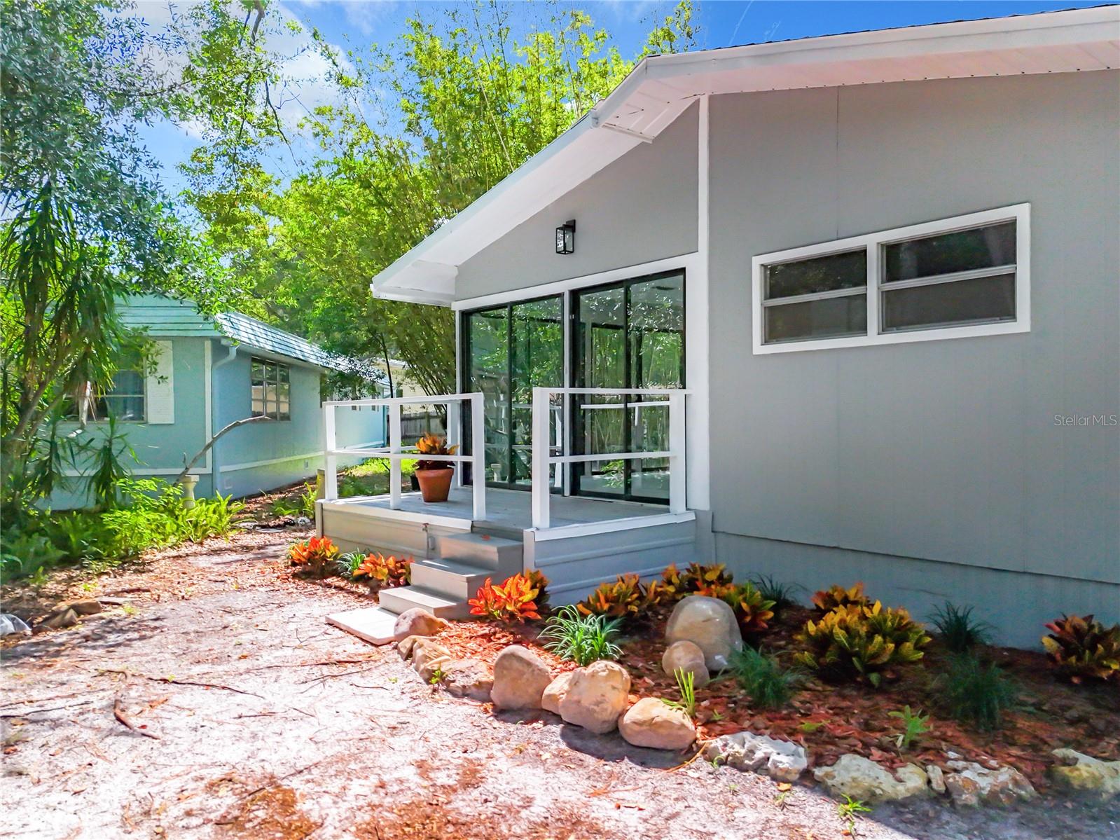 230 PEPPERTREE COURT