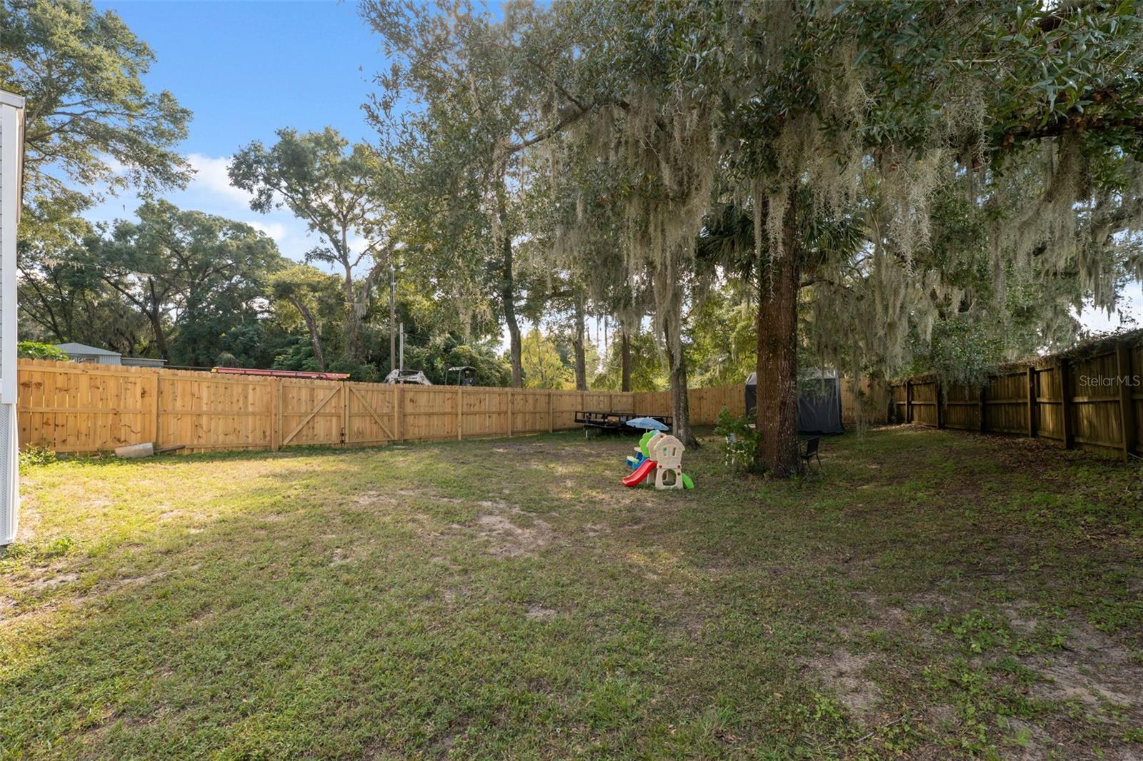 HIGH HOPES MOBILE HOME - Residential