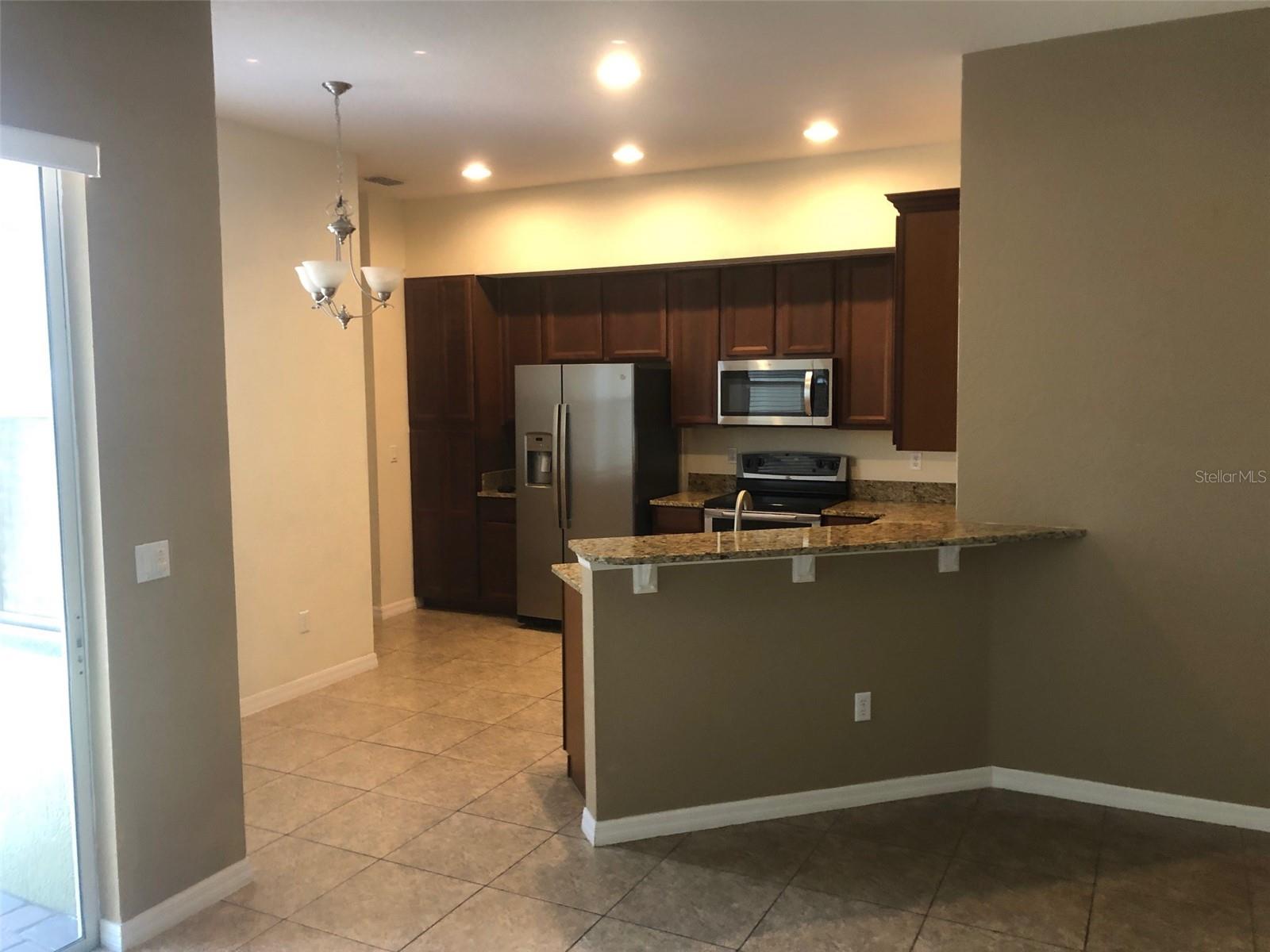 PRESTON SQUARE - Residential Lease