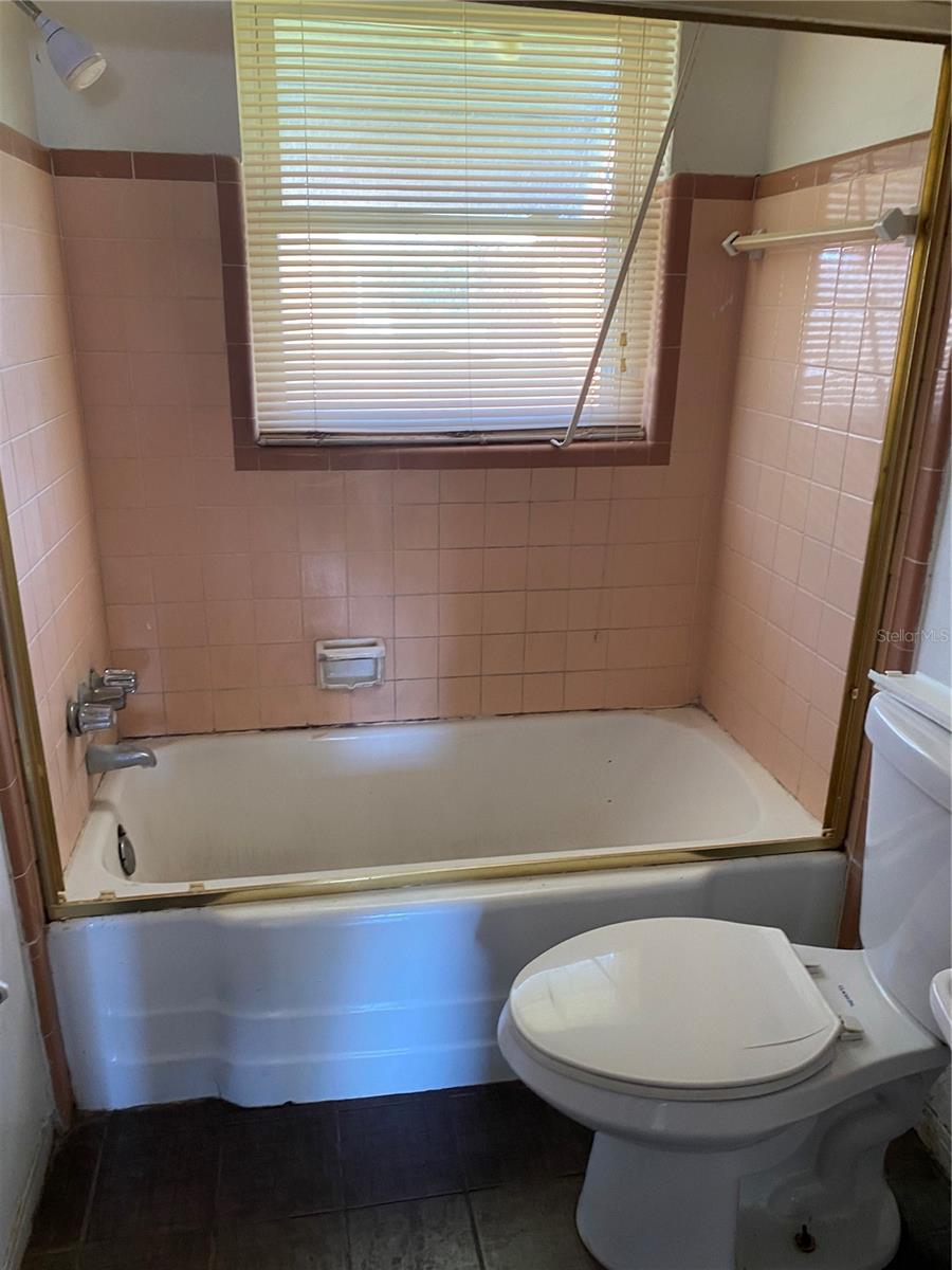 CROXTON SUB - Residential Income