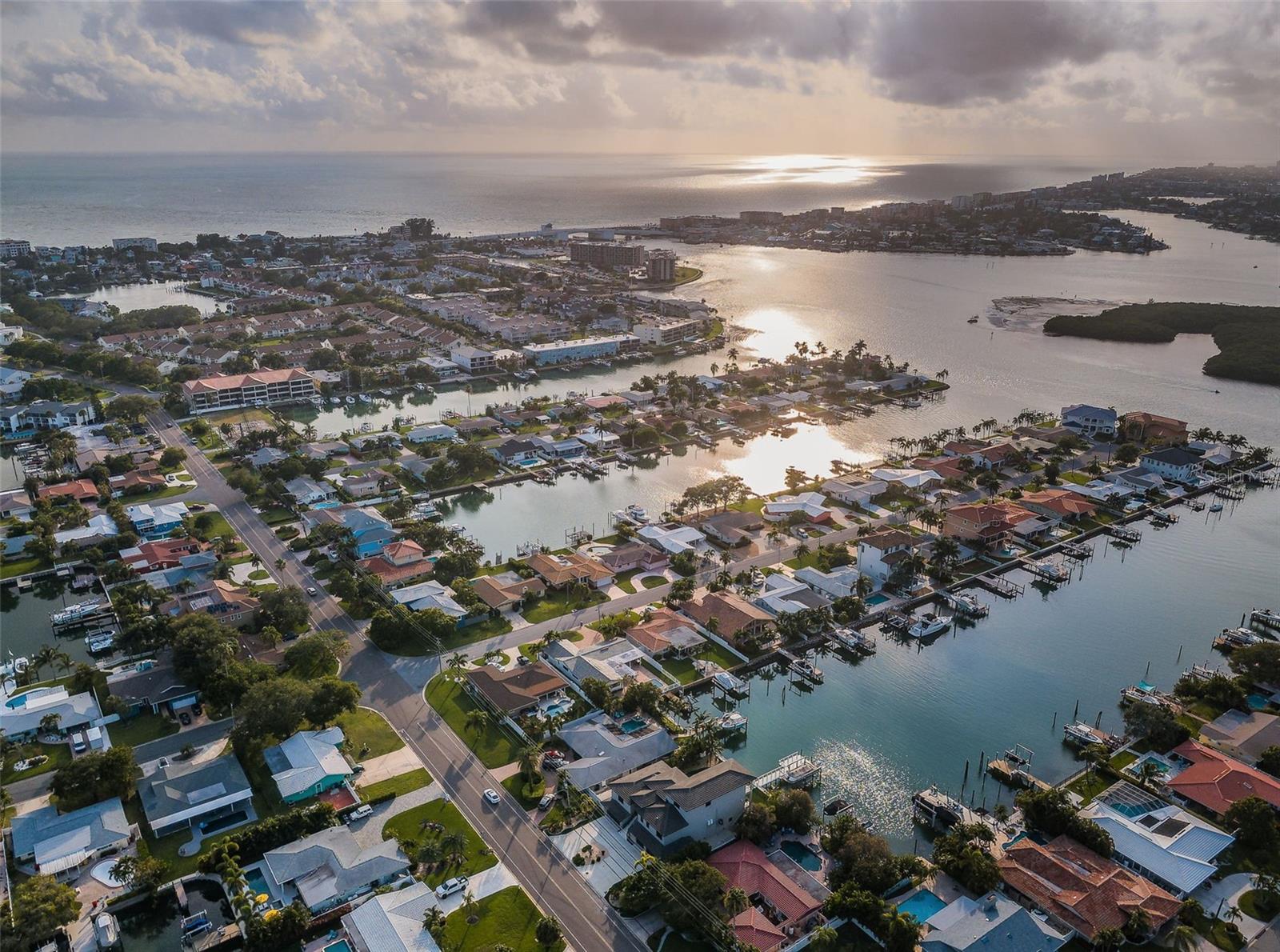 CAPRI ISLE SUB - Residential