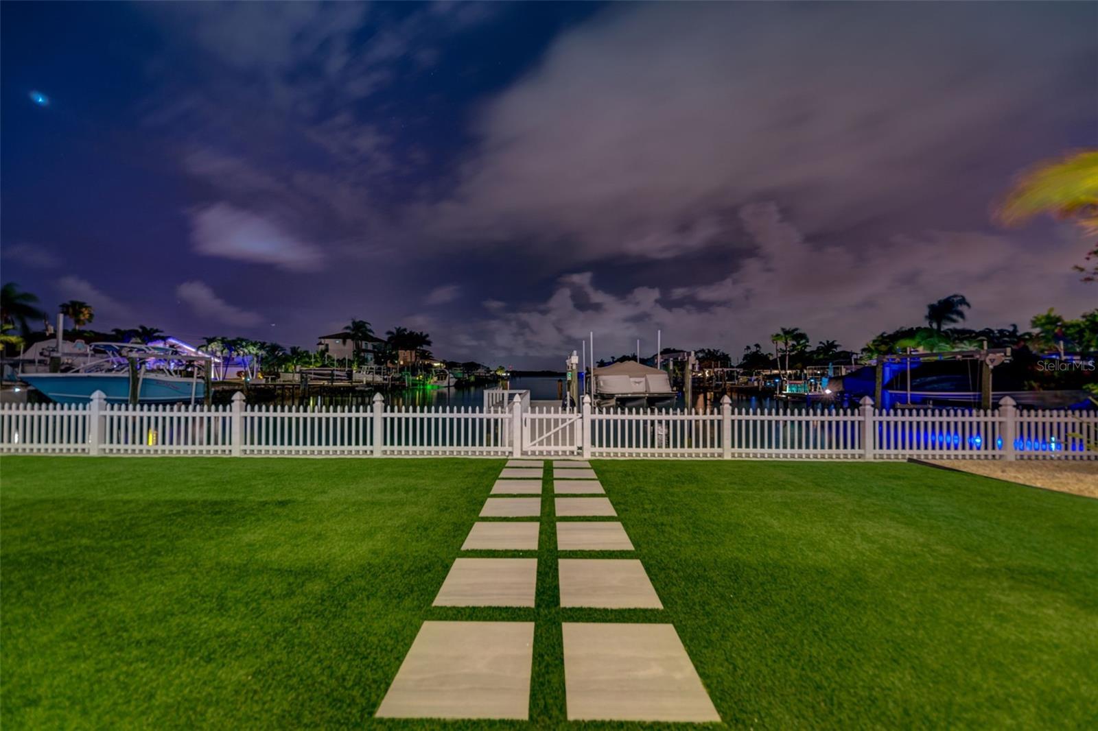 CAPRI ISLE SUB - Residential