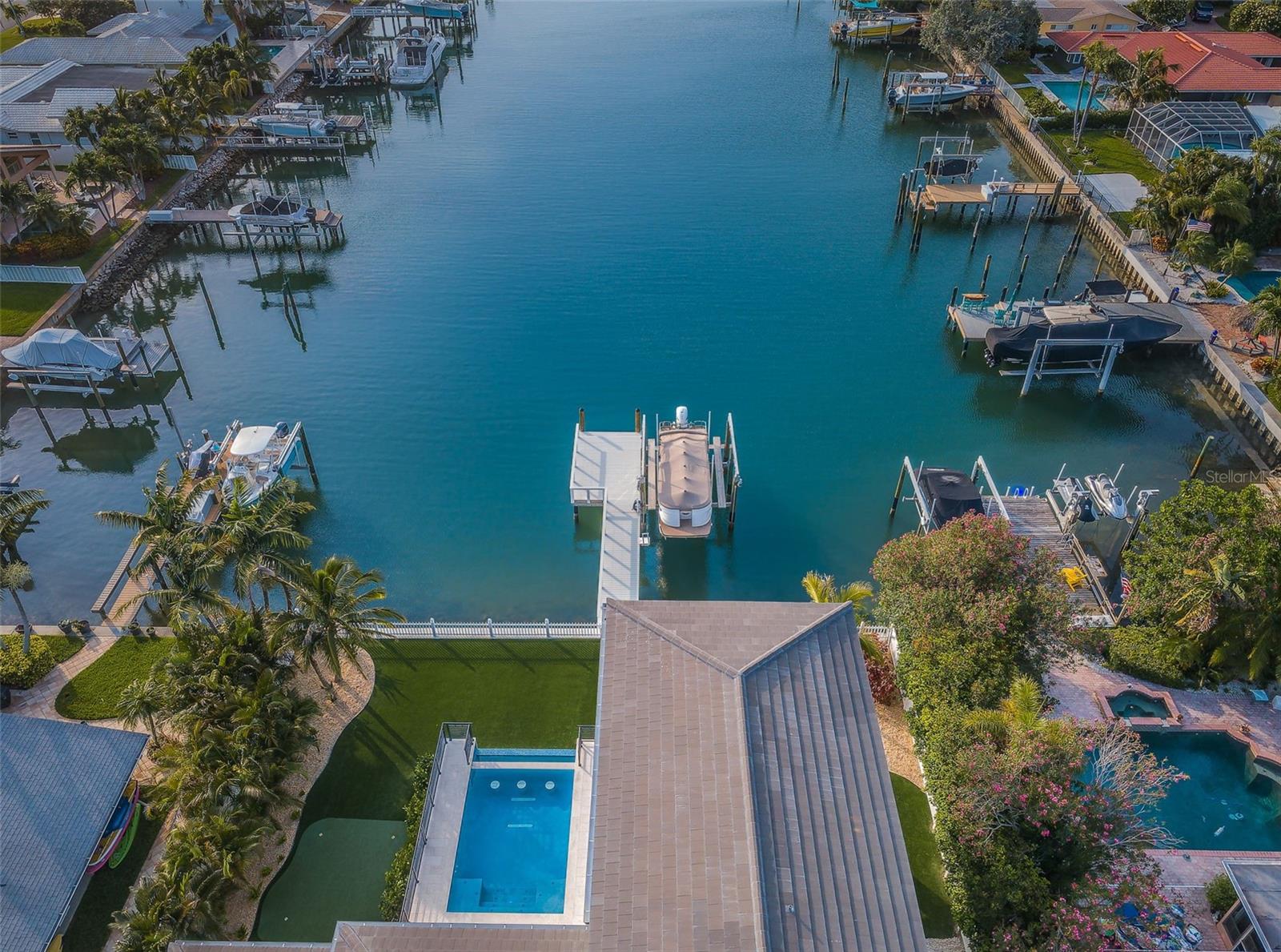 CAPRI ISLE SUB - Residential