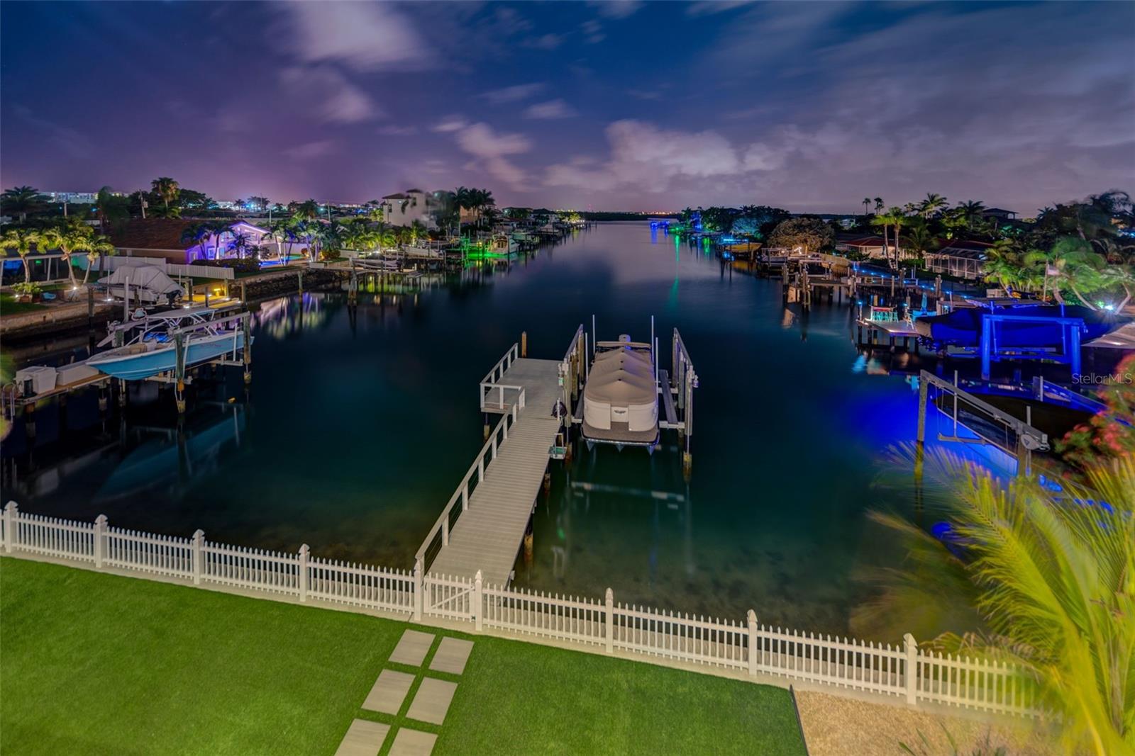 CAPRI ISLE SUB - Residential