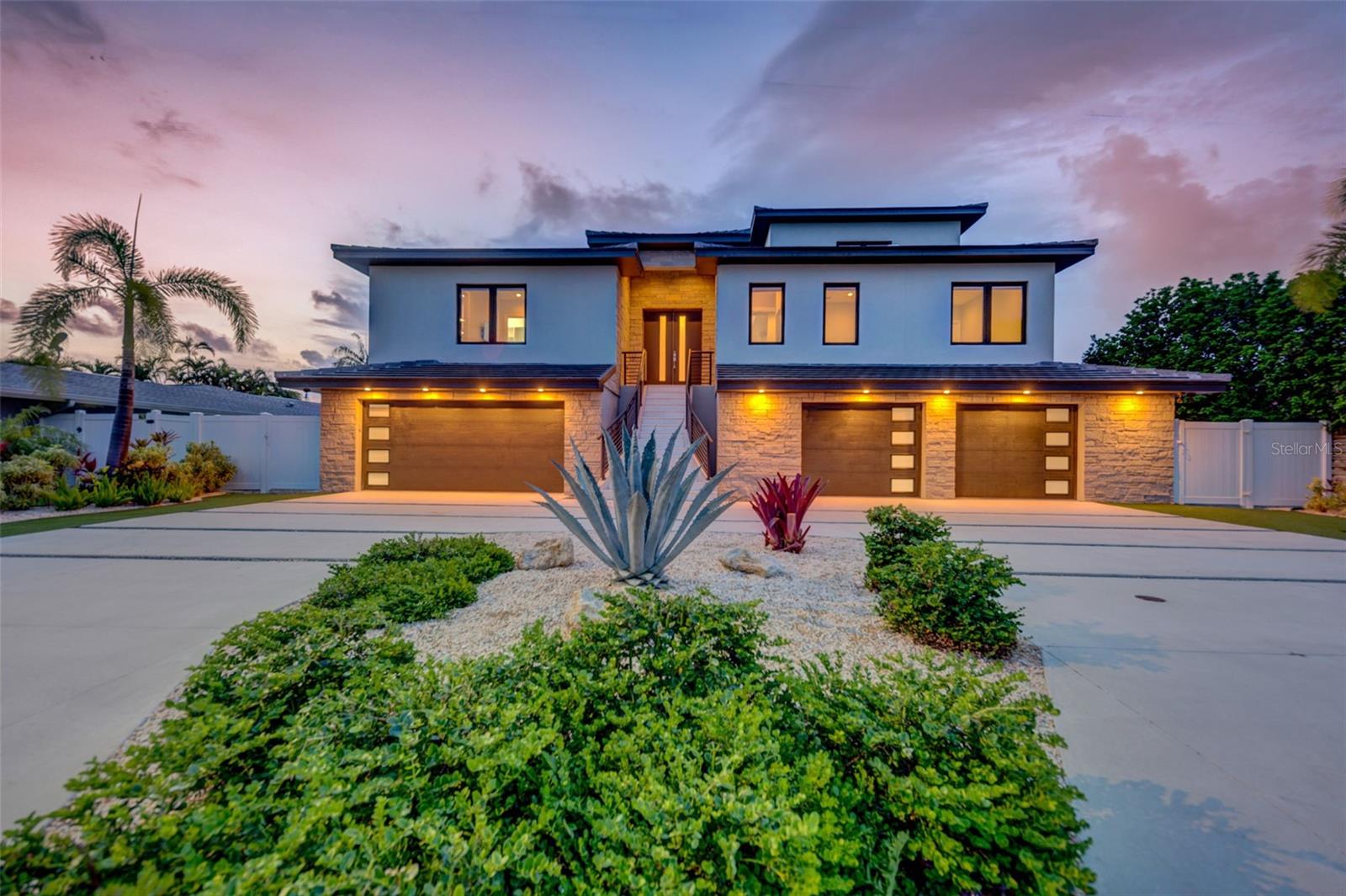 CAPRI ISLE SUB - Residential