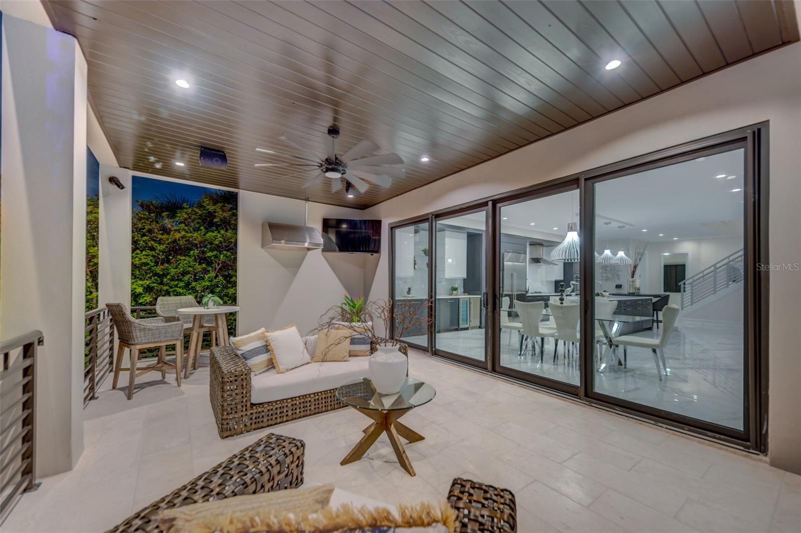 CAPRI ISLE SUB - Residential