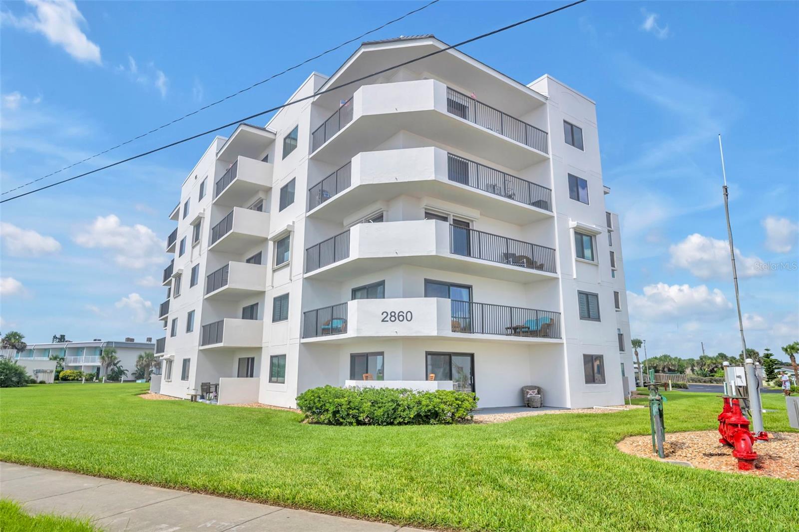 Welcome to your coastal retreat at Leeward Winds in Ormond Beach! This beautifully maintained first-floor condo offers effortless beachside living with 2 spacious bedrooms, 2 full bathrooms, and a relaxing ocean view right from your living room.
Step inside to an open floor plan that flows seamlessly from the updated kitchen into the bright and airy living space, perfect for entertaining or simply enjoying the sound of the waves. The new vinyl plank flooring throughout adds a fresh, modern touch, while a new AC unit and tankless water heater provide comfort and efficiency.
Unwind on your covered patio, just steps from the beach, or take advantage of the condo’s amenities and ideal location. With meticulous upkeep and thoughtful upgrades, this move-in-ready home is the perfect blend of style, convenience, and coastal charm.
Don’t miss the opportunity to own a slice of paradise in Leeward Winds!