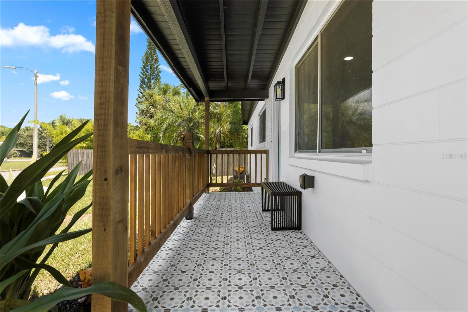 742 CANOVIA AVENUE