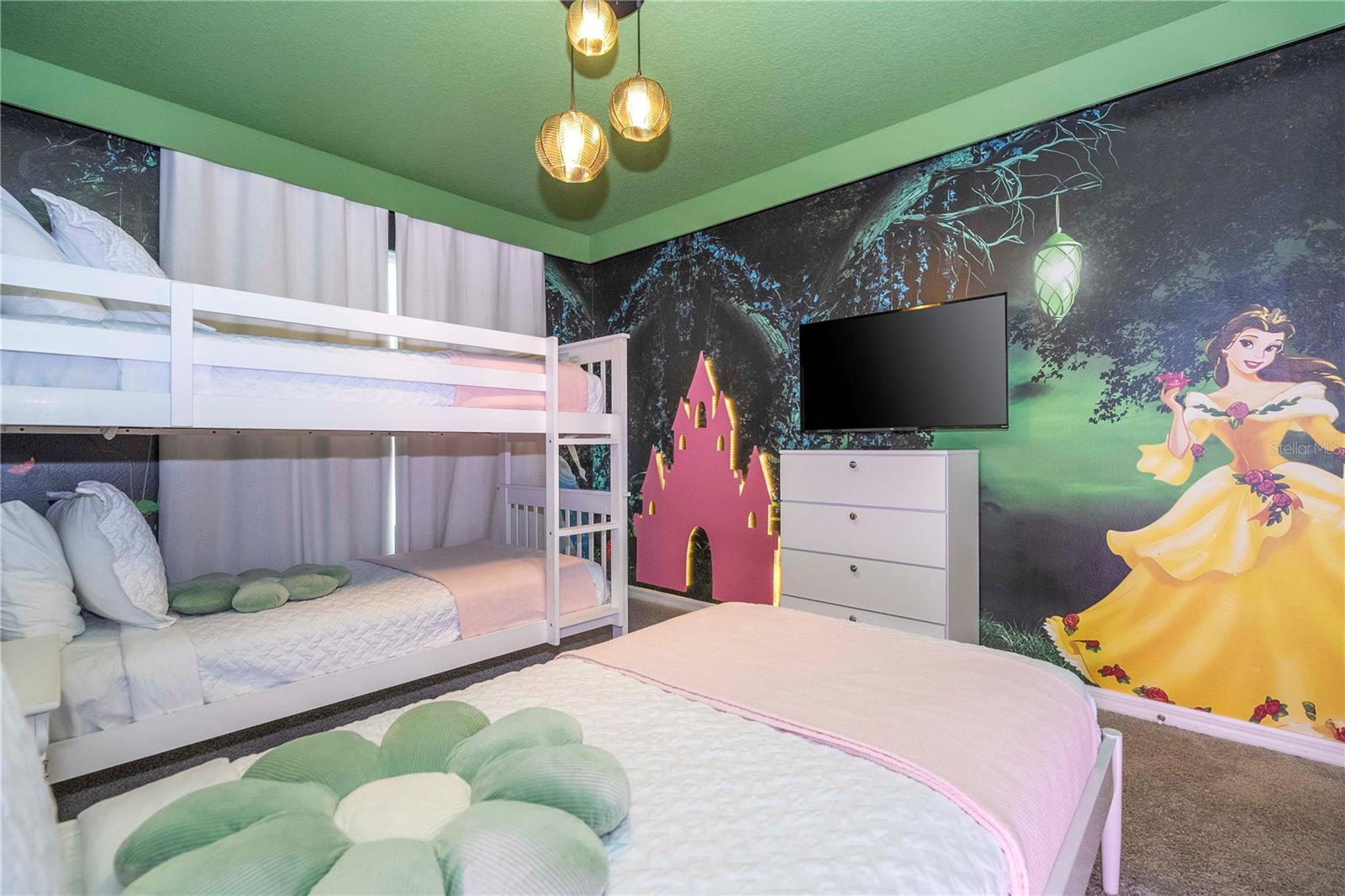 SOLARA RESORT VACATION VILLAS REP - Residential