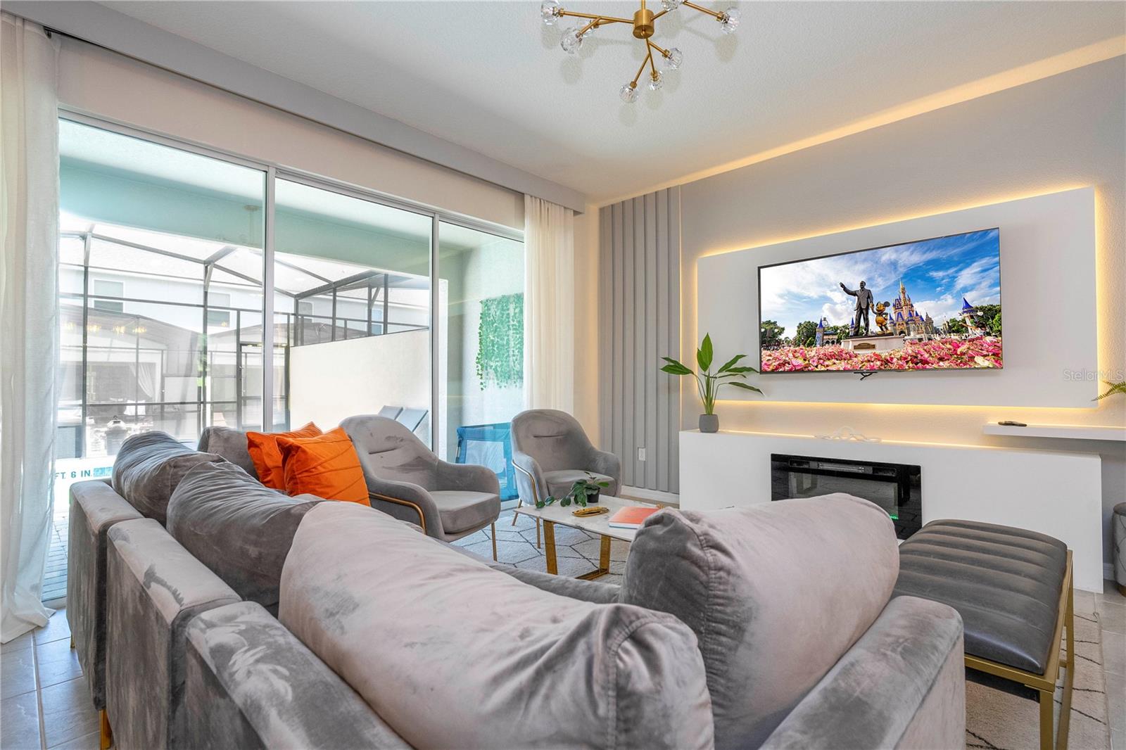 SOLARA RESORT VACATION VILLAS REP - Residential