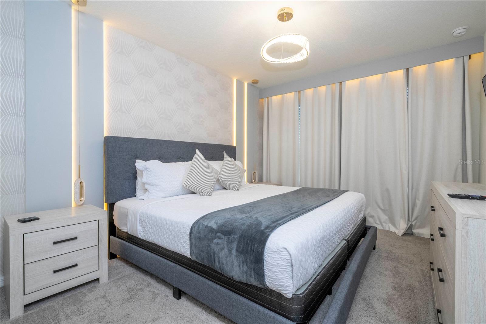 SOLARA RESORT VACATION VILLAS REP - Residential