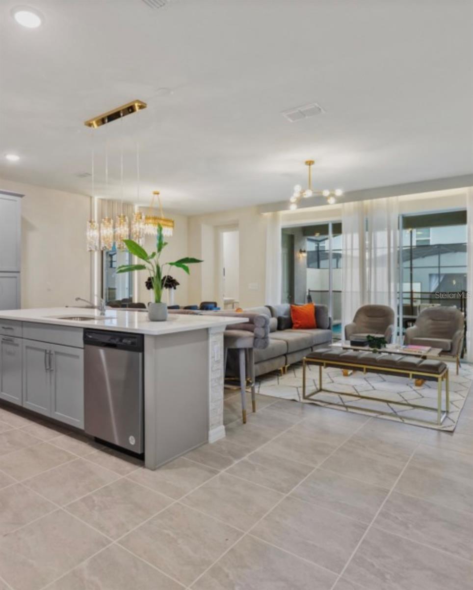 SOLARA RESORT VACATION VILLAS REP - Residential