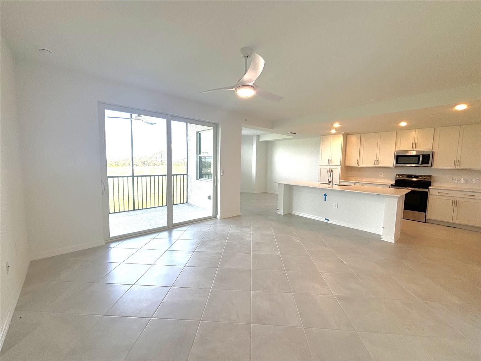 WELLEN GOLF & COUNTRY CLUB - Residential Lease