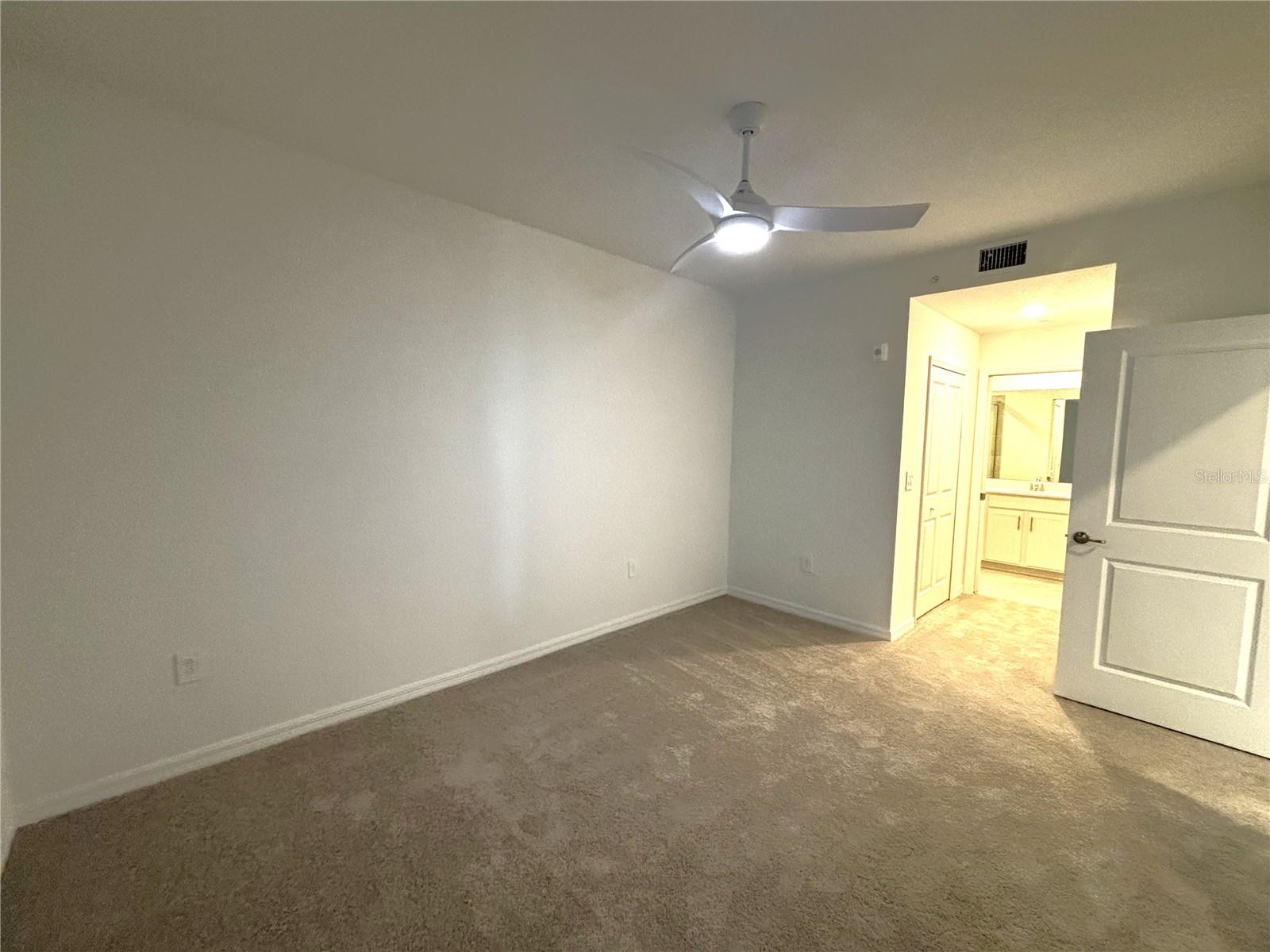 WELLEN GOLF & COUNTRY CLUB - Residential Lease