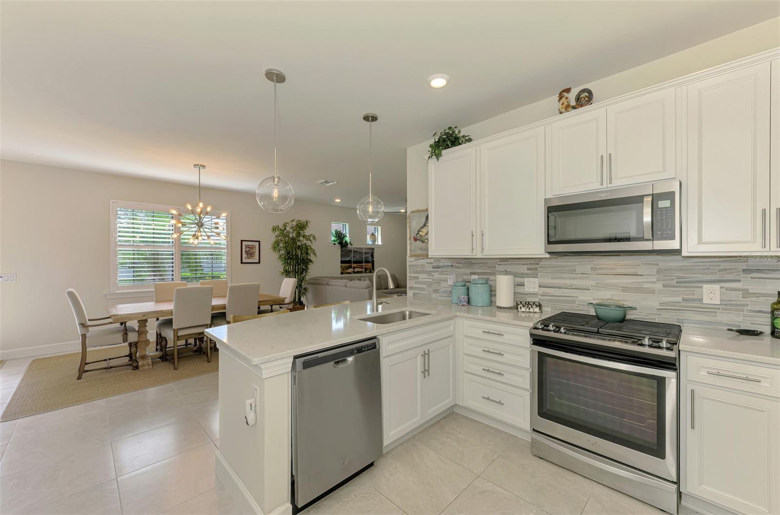 HAMMOCK PRESERVE PH 14-4 1B & - Residential