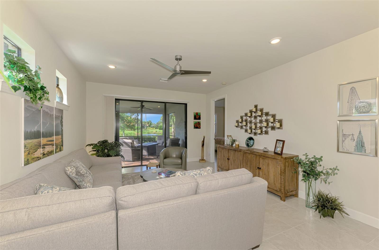 HAMMOCK PRESERVE PH 14-4 1B & - Residential