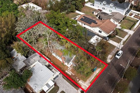 Photo of 1614 Haven Drive, Orlando, FL 32803 (MLS # O6392101)