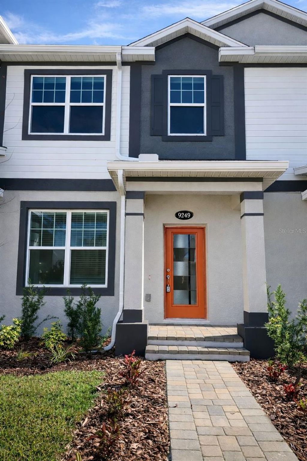 Photo of 9249 Gran Teatro Drive, Winter Garden, FL 34787 (MLS # S5142467)