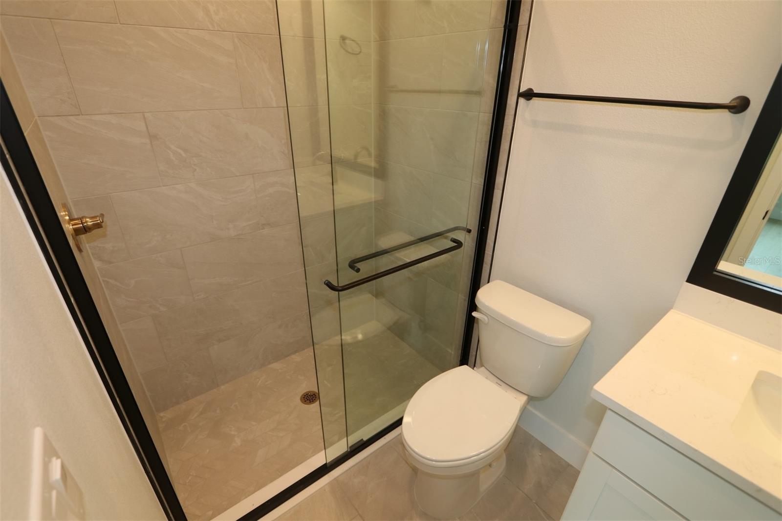 EMERALD LANDING AT WATERSIDE - Residential