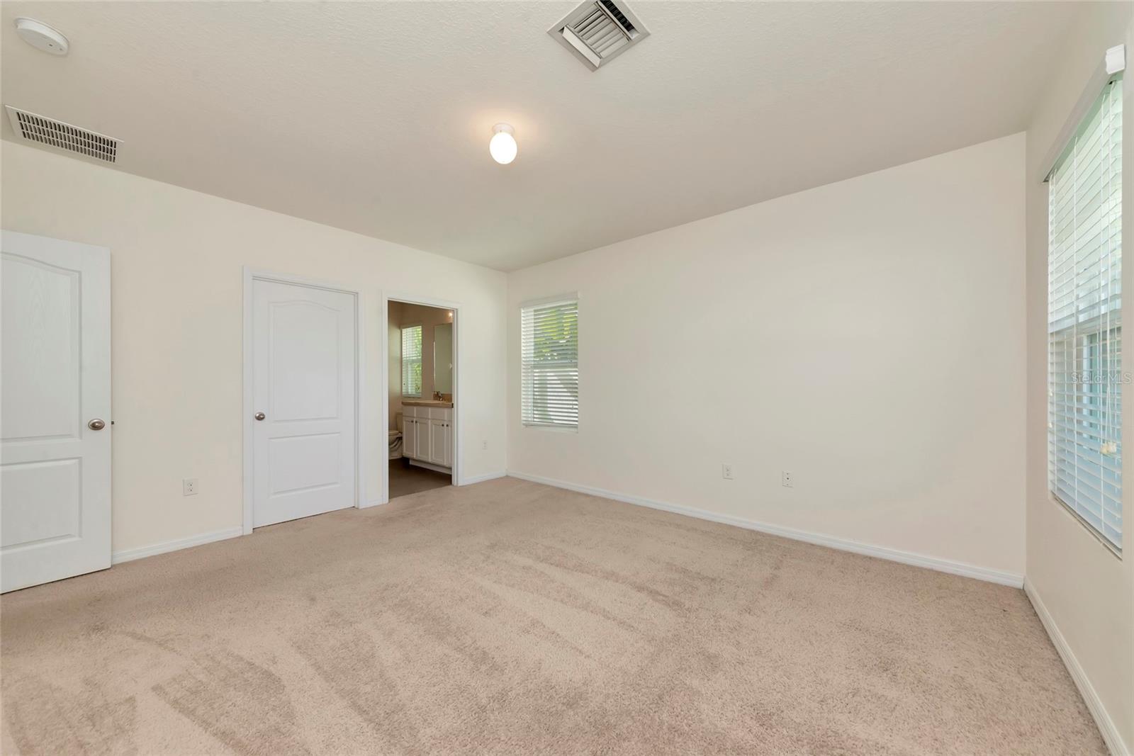 DEL TIERRA PH II - Residential Lease