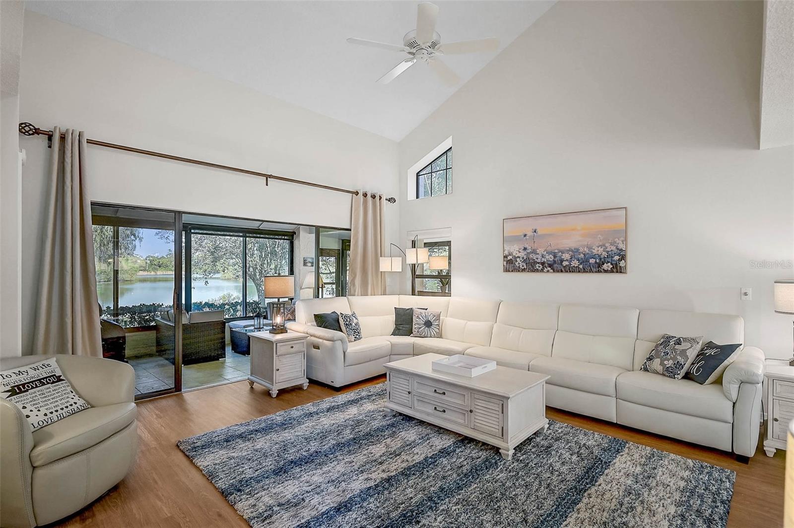 HAMMOCKS IV - Residential