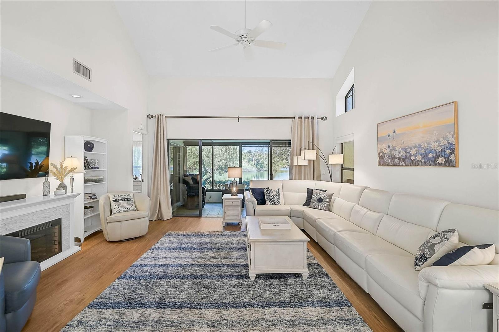 HAMMOCKS IV - Residential