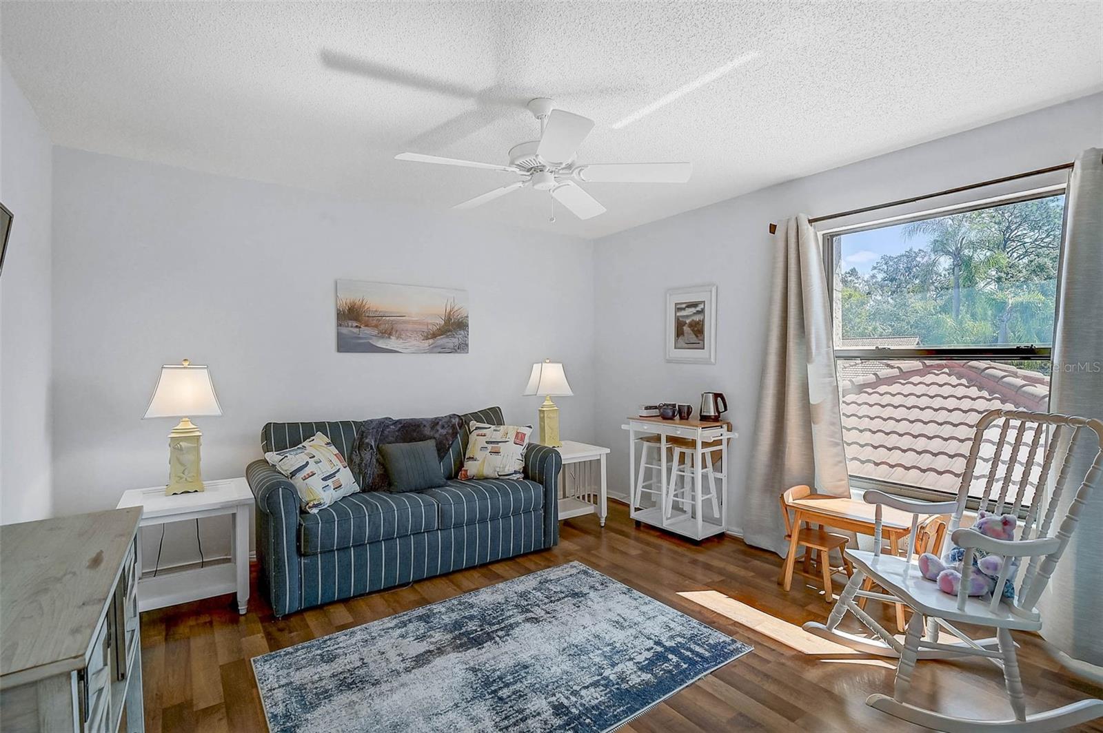 HAMMOCKS IV - Residential