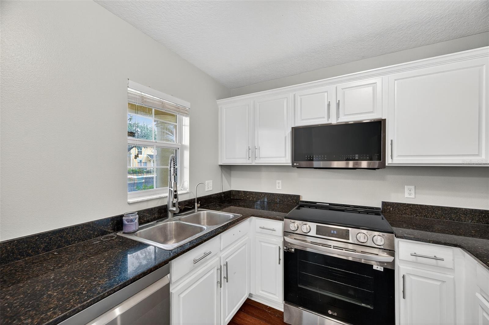 KINGS MILL PHASE II LOT 6 BLOCK 23 - Residential