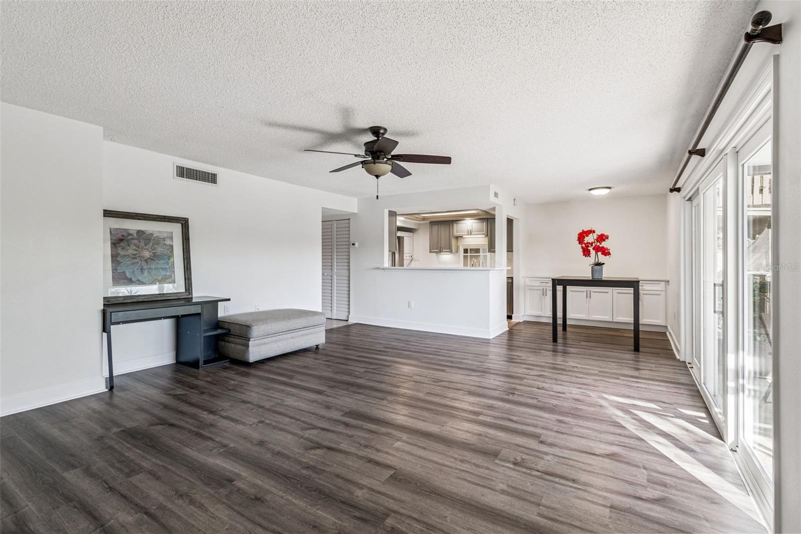 PEPPERTREE VILLAGE CONDOMINIUM - Residential