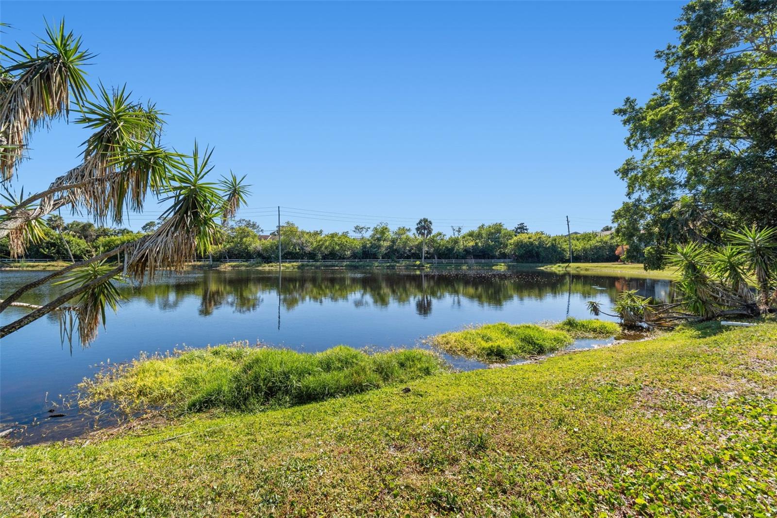 PEPPERTREE VILLAGE CONDOMINIUM - Residential