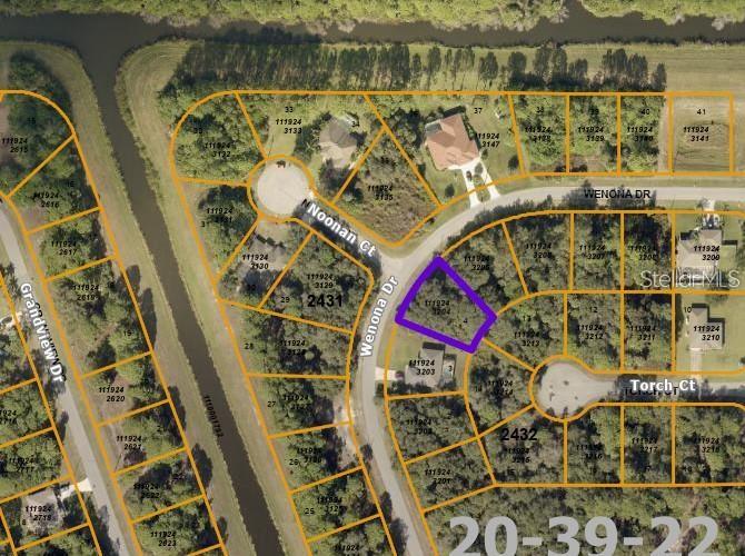 PORT CHARLOTTE SUB 49 - Land