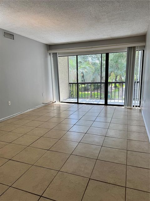 Condominium in ORLANDO FL 3294 SEMORAN BOULEVARD 2.jpg