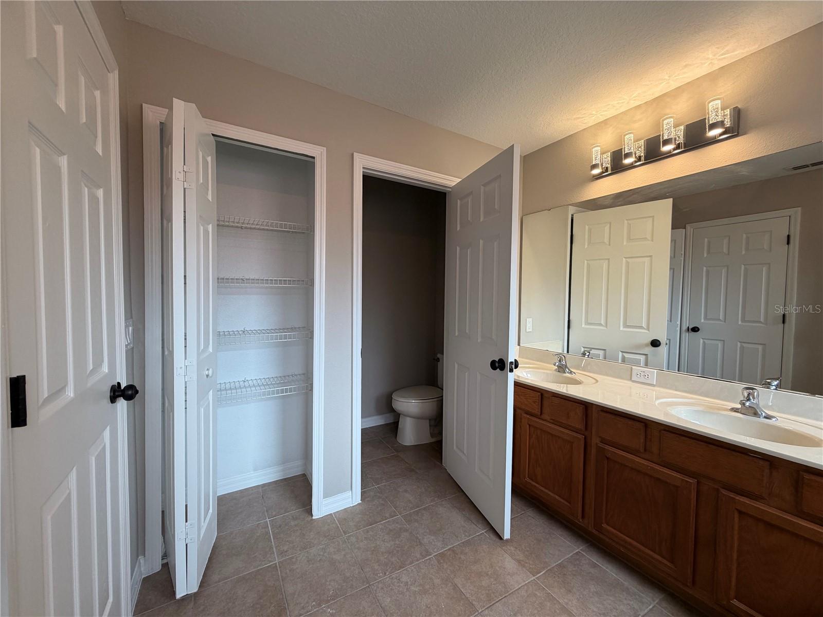 WATERSONG PH 01 - Residential