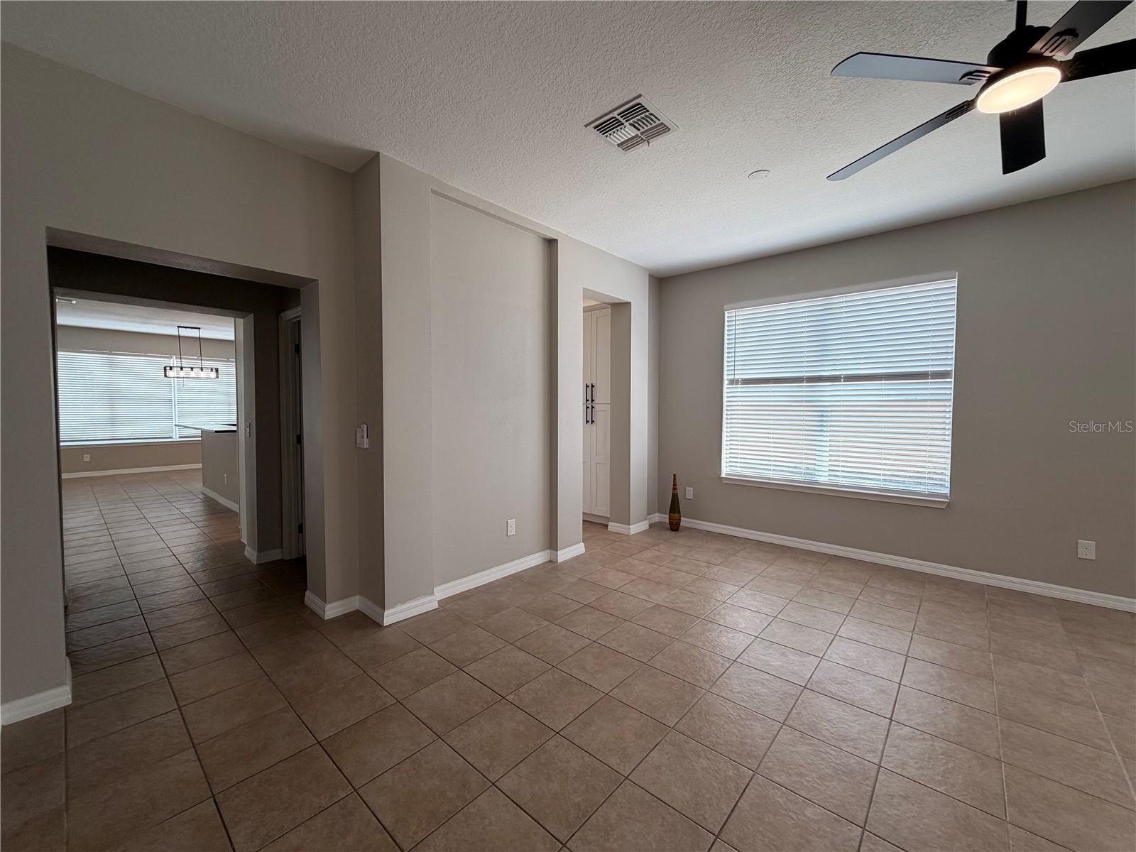 WATERSONG PH 01 - Residential