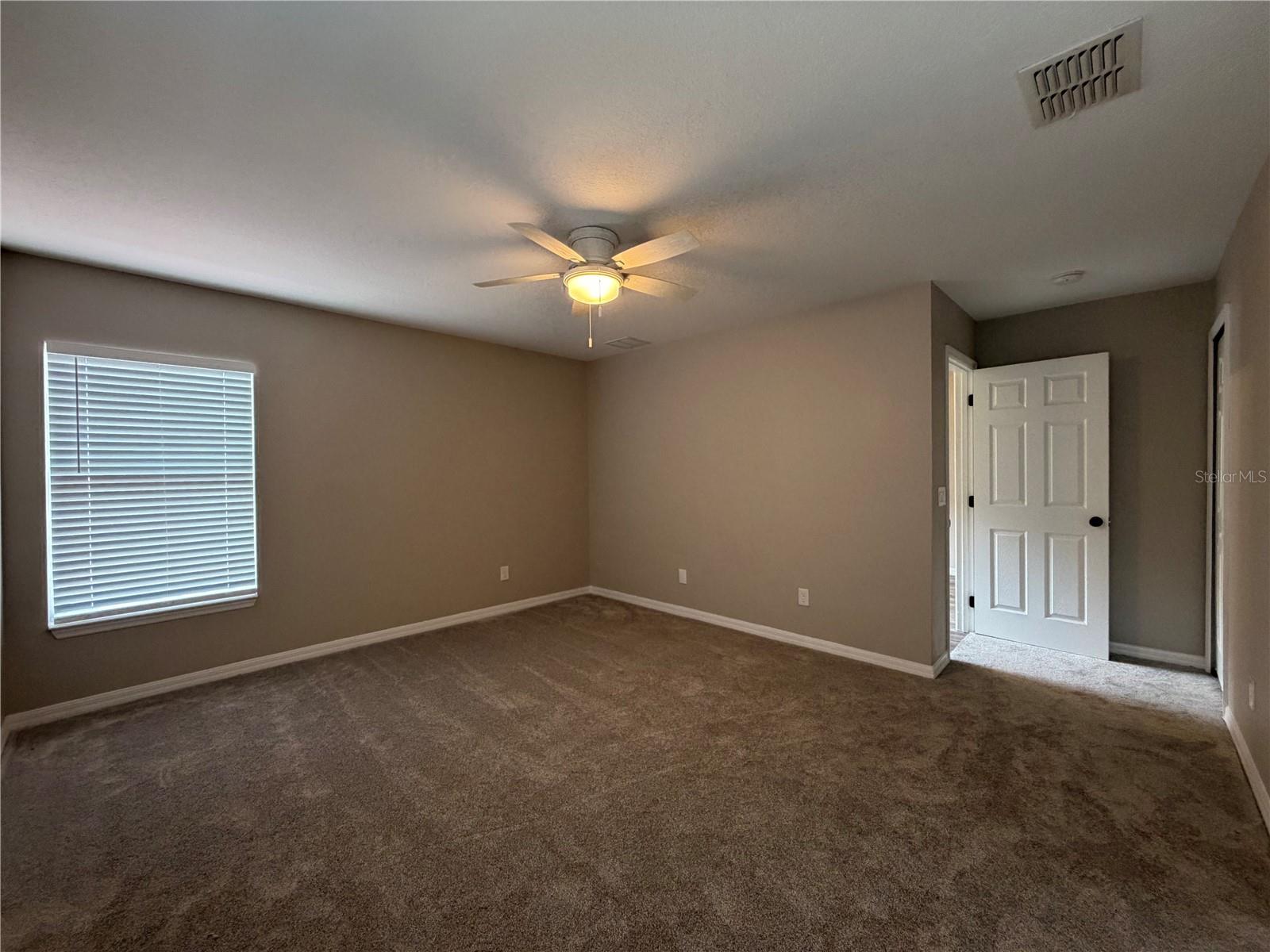 WATERSONG PH 01 - Residential