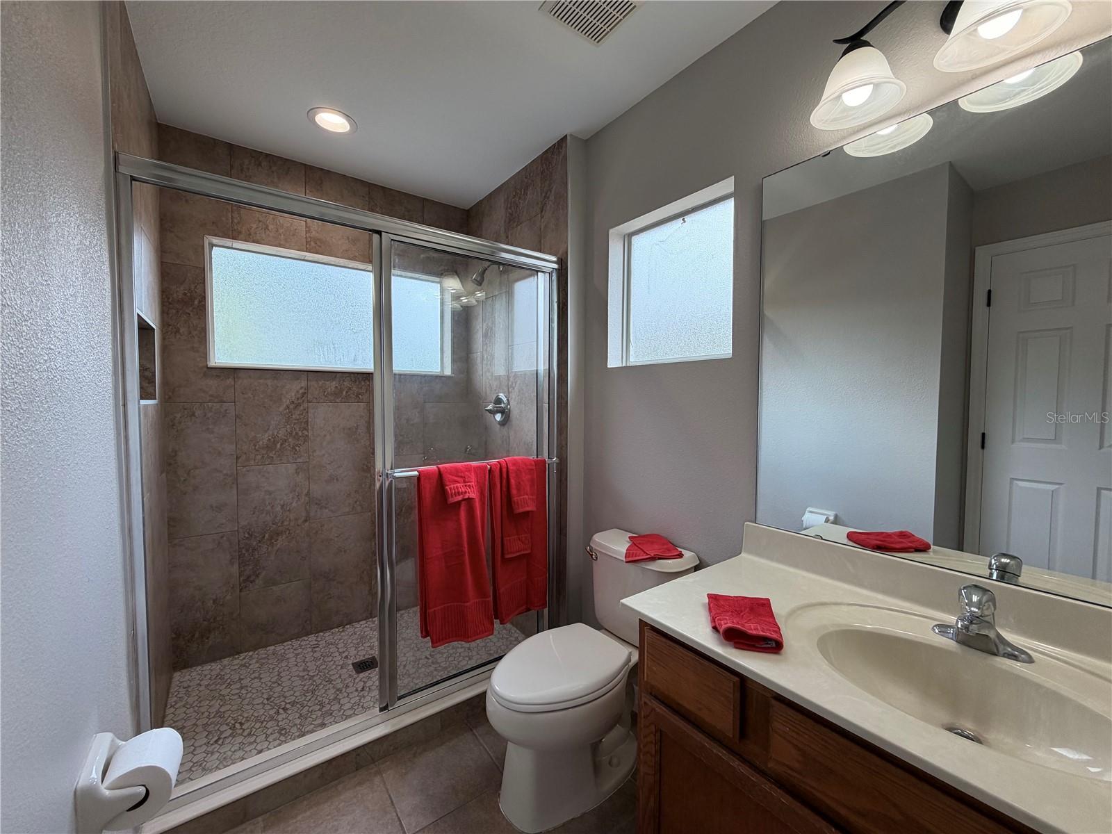 WATERSONG PH 01 - Residential