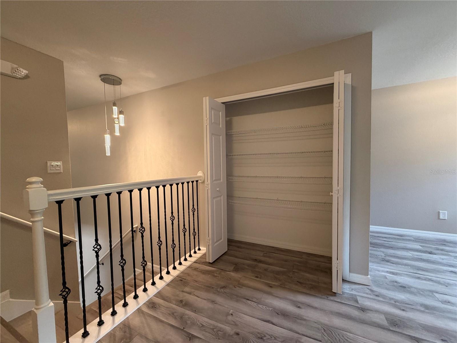 WATERSONG PH 01 - Residential