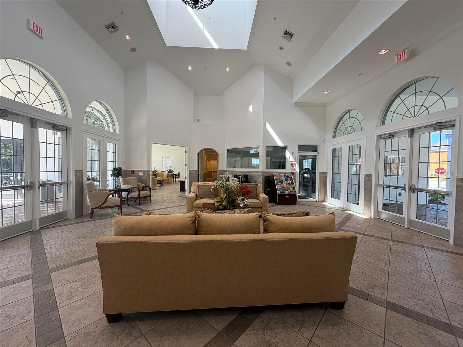 WATERSONG PH 01 - Residential